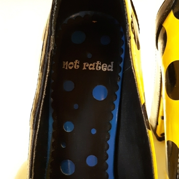 Hot Rated heels from Journeys 7 - Picture 4 of 7